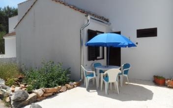 Wohnung Tara, Privatunterkunft im Ort Nečujam, Kroatien